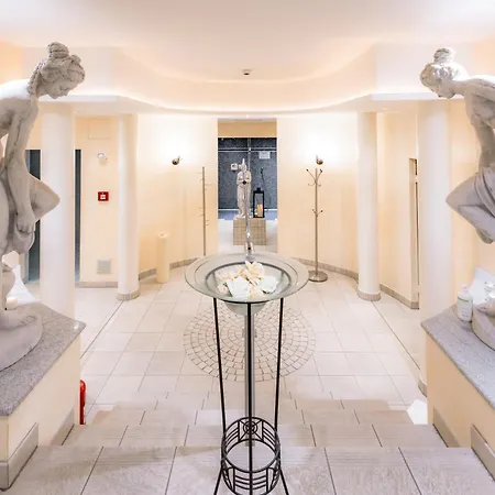 亚历克斯酒店 酒店 3*