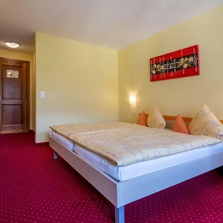 亚历克斯酒店 酒店 3*